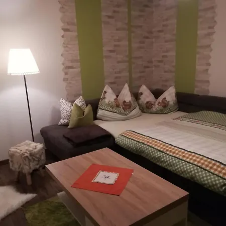 Familie Fiechtl * フューゲンベルク